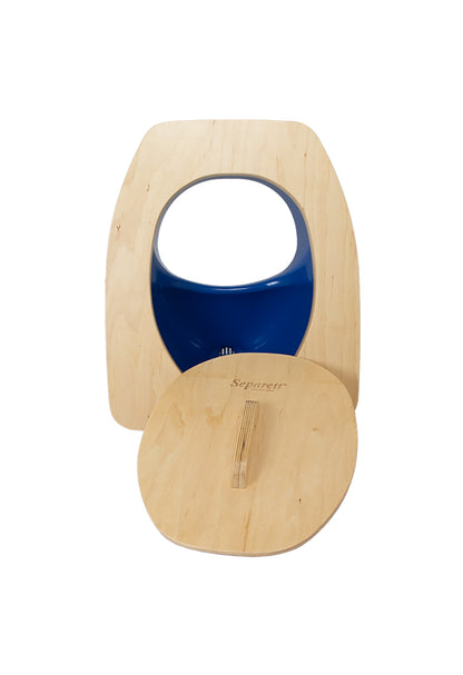 Privy con asiento de madera azul