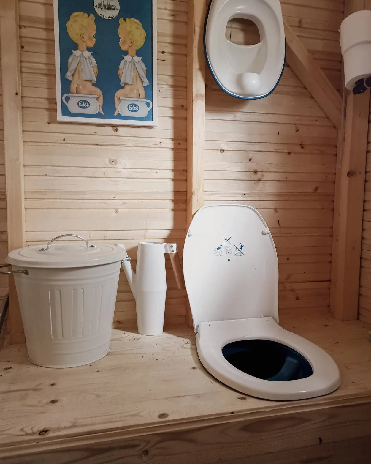 Separett Privy Garten
