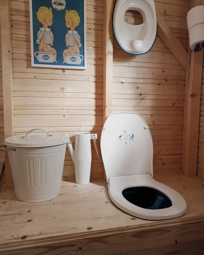 Separett Privy Garten